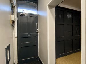 Communal entrance off East Reach- click for photo gallery